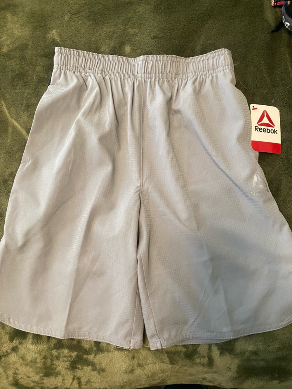 Reebok Men's Light Gray Athletic Training Shorts
